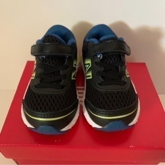 NIB. NEW BALANCE Kids’ 680 Athletic Sneaker - Picture 3 of 7